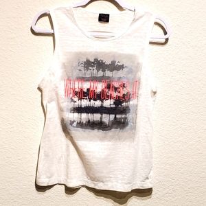 Material Girl active Sz L, "Where my beaches at"